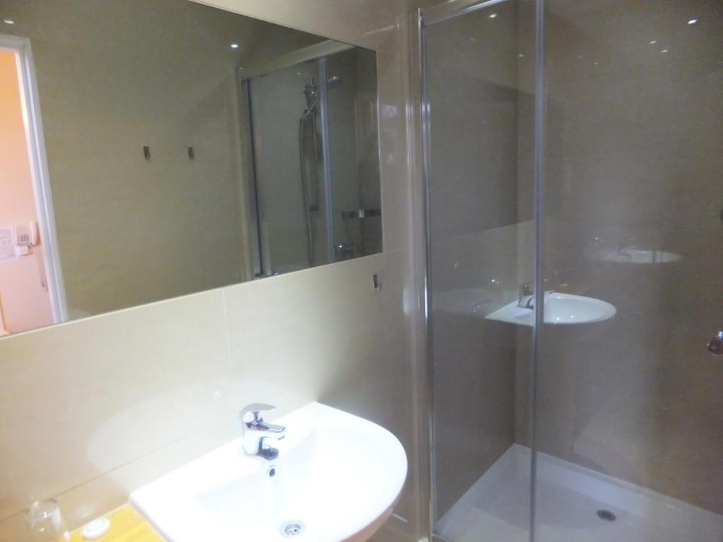 Ruskin Hotel Лондон Стая снимка